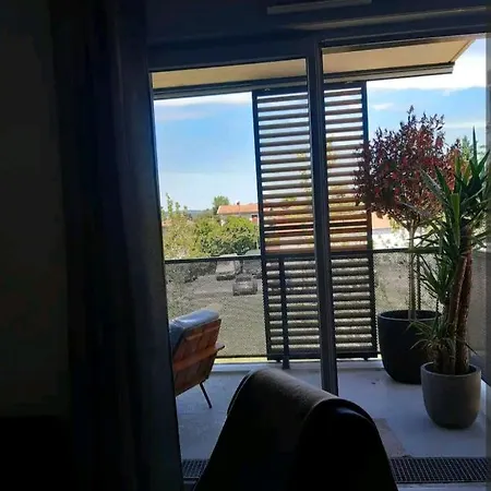 Casa Lione - Moderne A Appartamento *